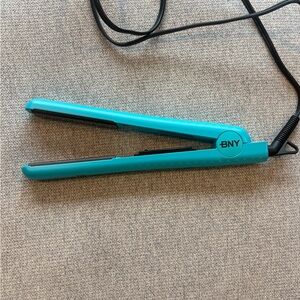 Brilliance New York Diamond Flat Iron